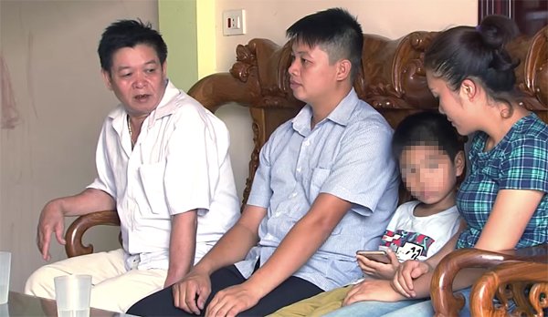 Vụ trao nhầm con ở Ba Vì: 2 bé đã gặp gia đình mới 10 lần và rất vui - ảnh 1 Hình ảnh Vụ trao nhầm con ở Ba Vì: 2 bé đã gặp gia đình mới 10 lần và rất vui số 1