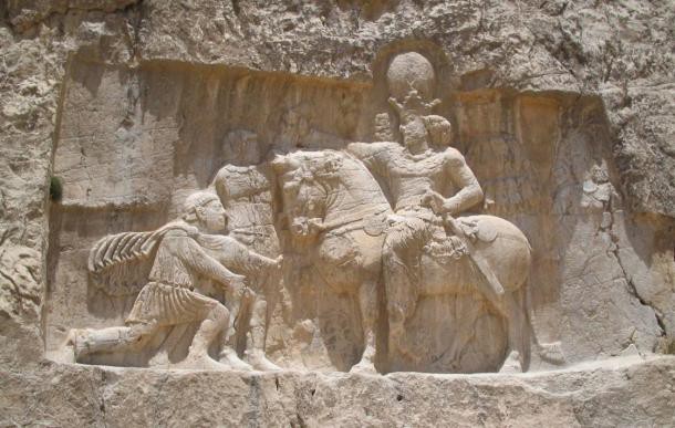 Lăng mộ hùng vĩ của những vị vua Ba Tư quyền lực nhất: Xây trên cả quả núi - Ảnh 5.