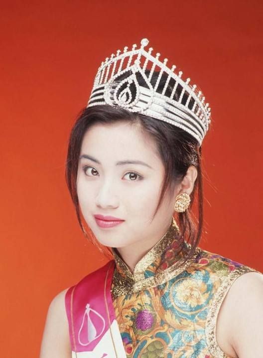 Cuộc đời Hoa hậu Hong Kong năm 1994: Rời bỏ hào quang, bán cá viên chiên nuôi chồng bệnh tật - Ảnh 2. Cuộc đời Hoa hậu Hong Kong năm 1994: Rời bỏ hào quang, bán cá viên chiên nuôi chồng bệnh tật 2