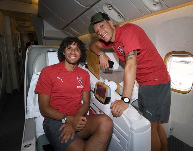 Ozil chia tay tuyển Đức: Người hâm mộ thế giới phẫn nộ - Ảnh 8. Người hâm mộ thế giới phẫn nộ khi Ozil từ giã tuyển Đức trong uất nghẹn 8