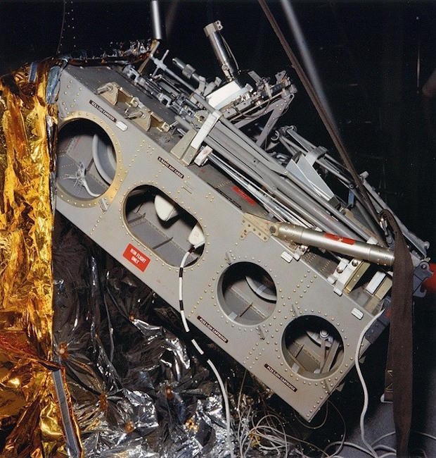 Ai là người quay/chụp lại khoảnh khắc Neil Armstrong trở thành người đầu tiên đặt chân lên Mặt Trăng? - Ảnh 1. Ai là người quay/chụp lại khoảnh khắc Neil Armstrong trở thành người đầu tiên đặt chân lên Mặt Trăng? 1