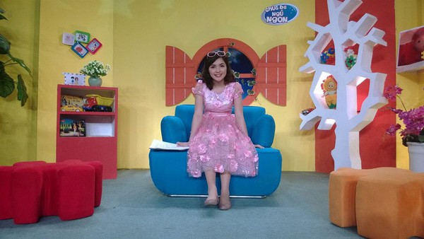Chân dung chị gái Hòa Minzy: Xinh đẹp, tài năng, nổi tiếng trước em gái từ rất lâu - Ảnh 3. Chân dung chị gái Hòa Minzy: Xinh đẹp, tài năng, nổi tiếng trước em gái từ rất lâu 3