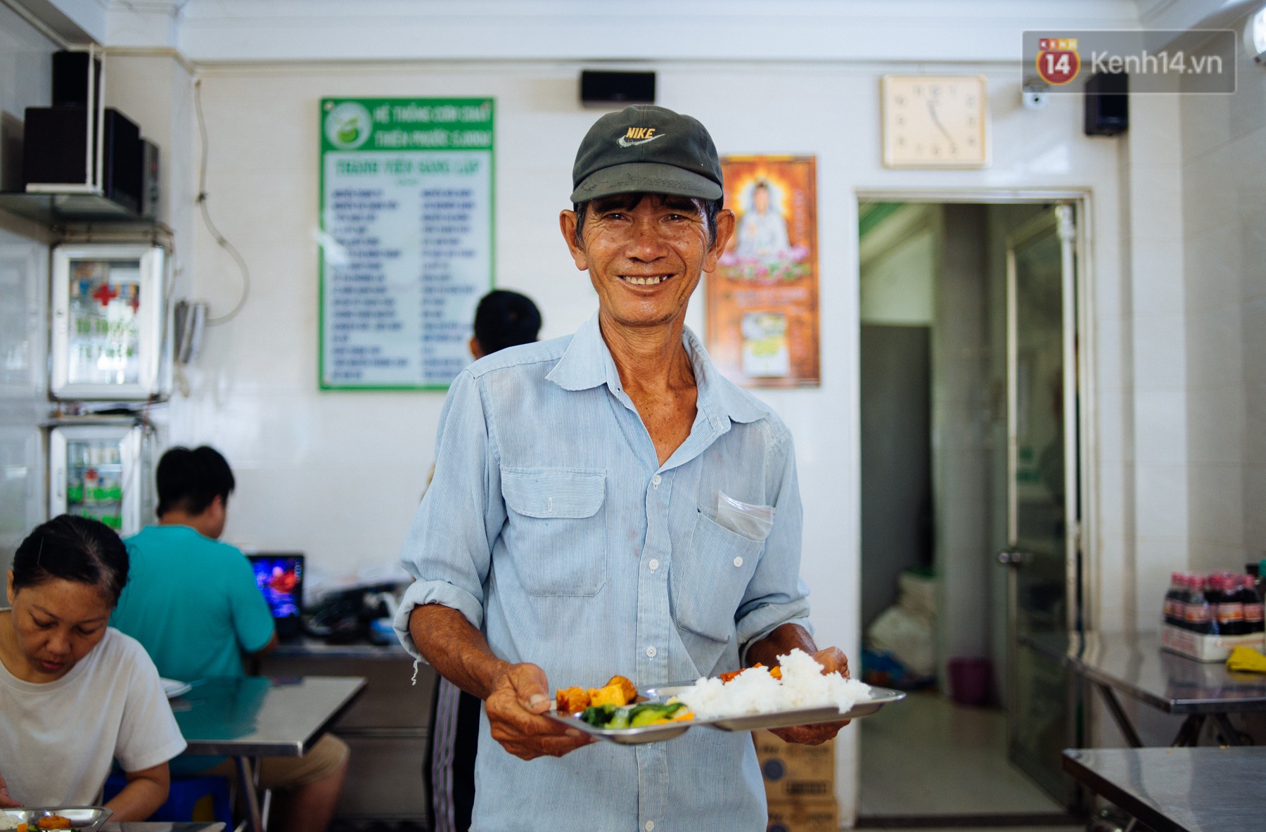 Giàu như anh bán chuối chiên Sài Gòn: Mở quán cơm 5k cho người thu nhập chưa cao, 5 năm đắt hàng - Ảnh 11.