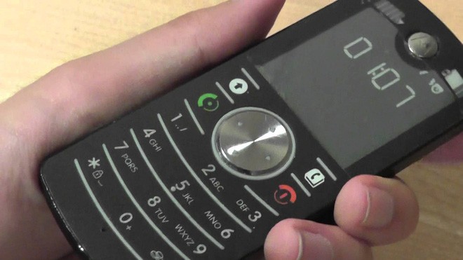 Ngược dòng thời gian: Những chiếc điện thoại giúp tên tuổi Motorola luôn sống mãi trong lòng người dùng 9