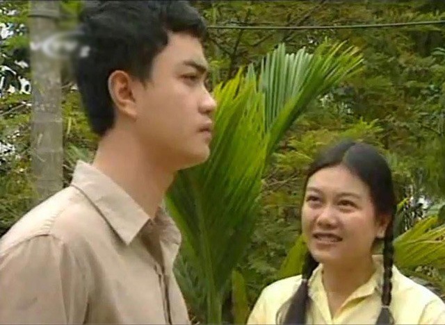 Dàn sao Đất và người sau 14 năm: 3 nghệ sĩ gạo cội ra đi vì ung thư, nữ phụ gãy gánh hôn nhân chỉ sau 1 tháng kết hôn - Ảnh 13. Dàn sao 'Đất và người' sau 14 năm: 3 nghệ sĩ gạo cội ra đi vì ung thư, nữ phụ 'gãy gánh' hôn nhân chỉ sau 1 tháng kết hôn 13