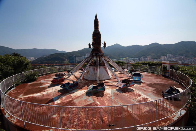 Công viên giải trí bỏ hoang ở Hàn Quốc: Đóng cửa sau 2 tai nạn chết người, hiện trường thảm khốc vẫn nguyên vẹn đến hôm nay 6
