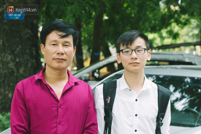 Nỗi lòng cha mẹ các tỉnh khăn gói đưa con đi nhập học: Sợ con mình không tránh được cám dỗ của thành phố - Ảnh 4. Nỗi lòng cha mẹ các tỉnh khăn gói đưa con đi nhập học: Sợ con mình không tránh được cám dỗ của thành phố 4
