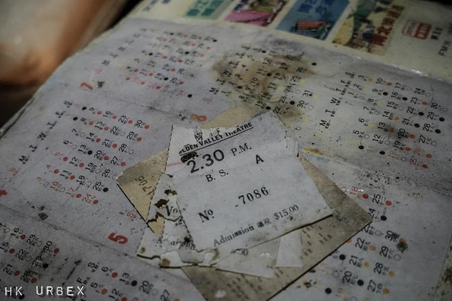 Rạp phim bị bỏ hoang ở Hong Kong: Điểm vui chơi nổi tiếng giờ chỉ còn lại đống đổ nát âm u vì những lời đồn thổi chết chóc - Ảnh 12.