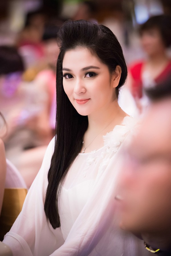Loạt Hoa hậu Việt Nam sở hữu vẻ đẹp “bất biến”: Người có gương mặt trẻ trung hệt ngày đăng quang, người mệnh danh thần tiên tỷ tỷ - Ảnh 20. Loạt Hoa hậu Việt Nam sở hữu vẻ đẹp “bất biến”: Người có gương mặt trẻ trung hệt ngày đăng quang, người mệnh danh 'thần tiên tỷ tỷ' 20