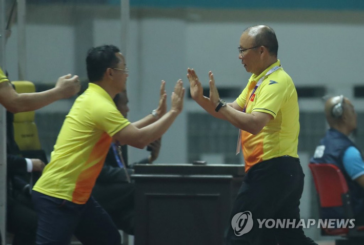 Báo Hàn Quốc mong U23 Việt Nam hạ gục Nhật Bản để tránh đối đầu thầy Park từ vòng 1/8 2