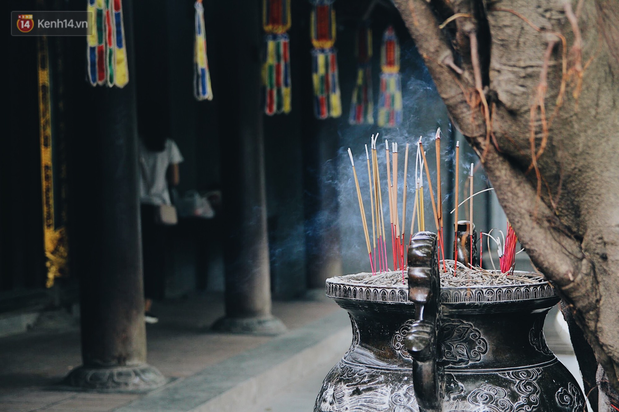 Đến chùa Hà dịp lễ Thất Tịch nghe chuyện cô gái cứ viết sớ, sau một tháng có người yêu! khiến ai cũng ghen tỵ - Ảnh 12.