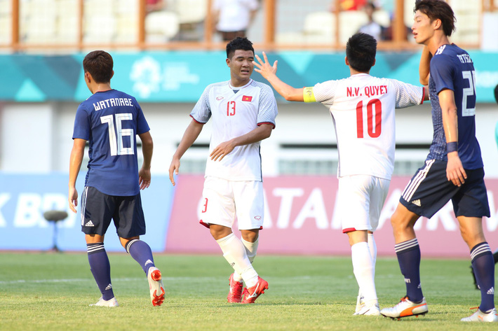 Báo Nhật Bản kém vui với khác biệt khó tin giữa đội nhà và U23 Việt Nam - Ảnh 1.