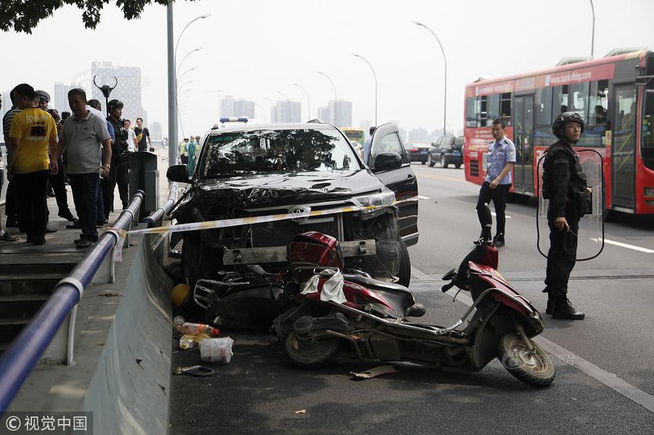 Trung Quốc: Tài xế xe điên đâm chết 6 người, làm bị thương 12 người do mâu thuẫn tình cảm - Ảnh 5.