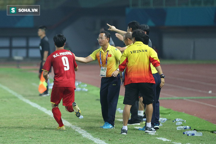 Sau chiến thắng nghẹt thở, U23 Việt Nam làm điều khiến Hùng Dũng sẽ phải nhỏ lệ - Ảnh 1.