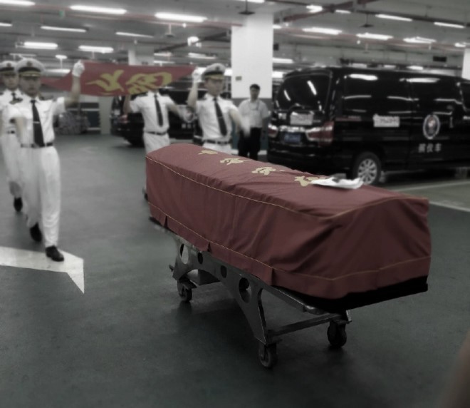 Vụ người mẫu Trung Quốc bị giết chết và giấu xác trong tủ lạnh: Tòa tuyên án tử hình người chồng dã man - Ảnh 4. Vụ người mẫu Trung Quốc bị sát hại và giấu xác trong tủ lạnh: Tòa tuyên án tử hình người chồng dã man 4