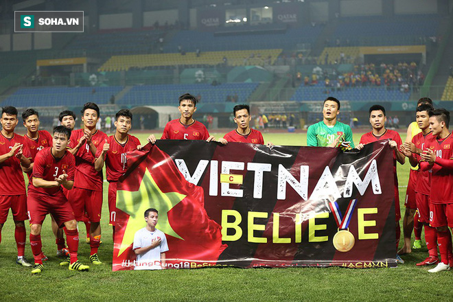 Có những thứ còn hơn cả chiến thắng của U23 Việt Nam - Ảnh 2.
