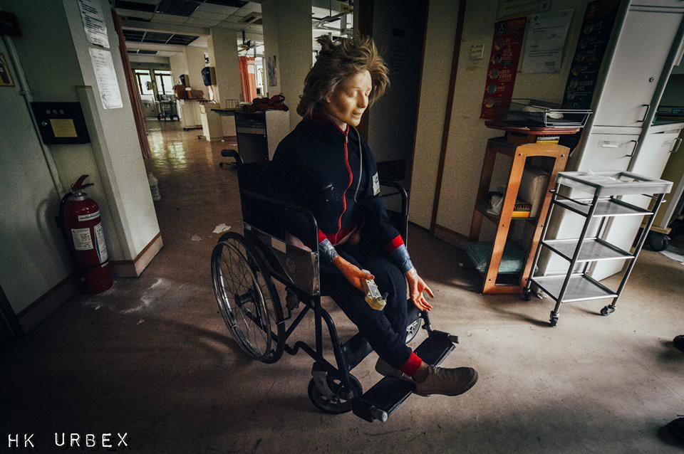 Khung cảnh rùng rợn của bệnh viện bị bỏ hoang tại Hong Kong, nơi từng thực hiện 6000 ca nạo phá thai mỗi năm - Ảnh 3.