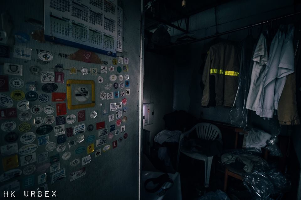 Khung cảnh rùng rợn của bệnh viện bị bỏ hoang tại Hong Kong, nơi từng thực hiện 6000 ca nạo phá thai mỗi năm - Ảnh 13.