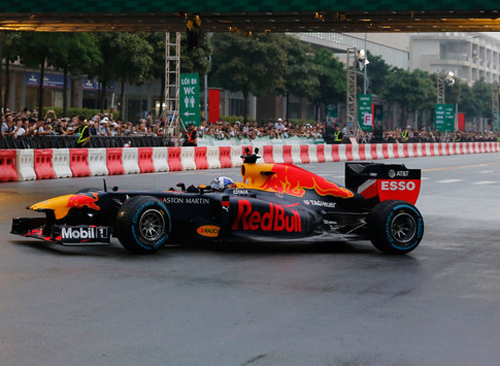 Hà Nội có thể tổ chức giải đua xe F1 trên đường phố 1