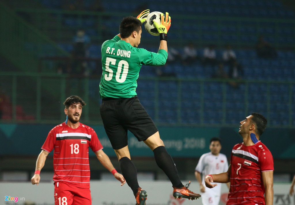 BLV Quang Huy: 'Nếu phải chọn người chơi hay nhất thì đó là thủ môn Bùi Tiến Dũng'  1