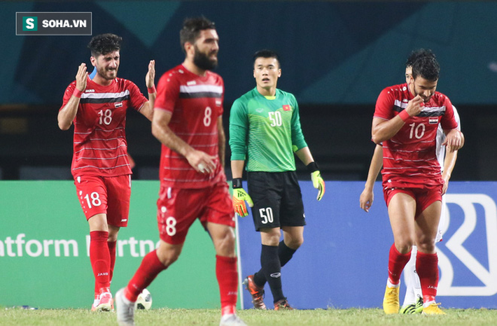 Trong ngập tràn niềm vui của U23 Việt Nam, có một người vốn sinh ra để bị lãng quên - Ảnh 1. Trong ngập tràn niềm vui của U23 Việt Nam, có một người vốn sinh ra để bị lãng quên 1