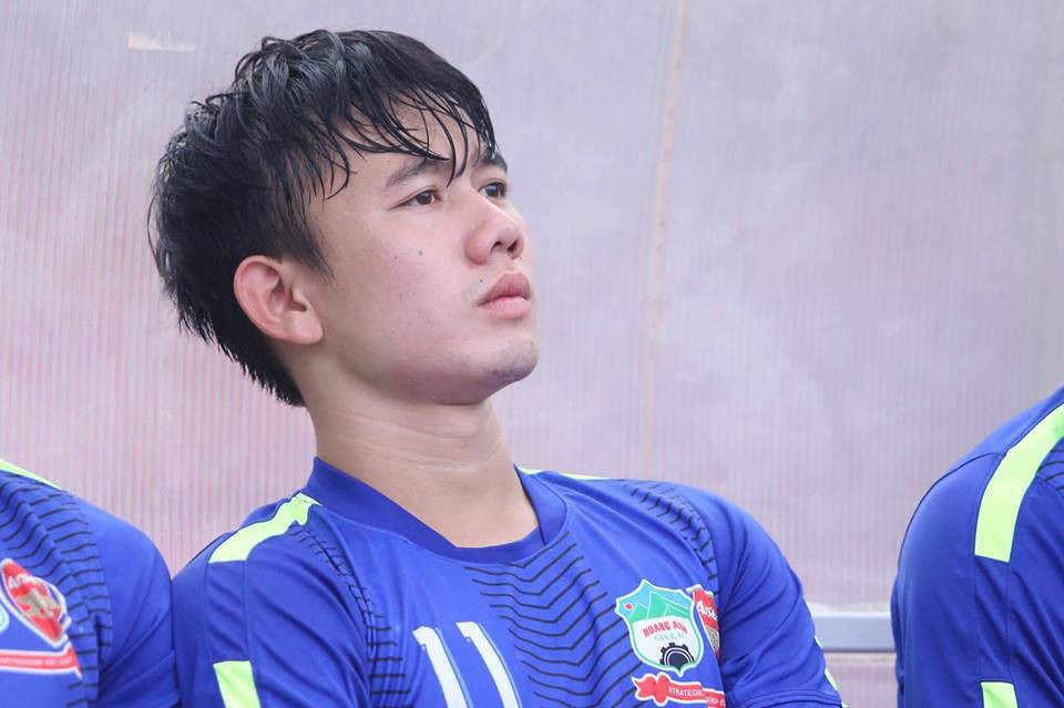Đẹp trai lại vừa lập công cho đội tuyển Olympic Việt Nam, nhưng buồn là Minh Vương đã có bạn gái rồi chị em ơi! - Ảnh 1.