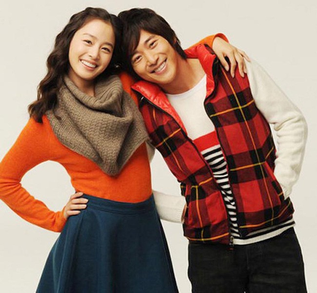 Những cặp chị em quyền lực nhất showbiz Hàn Quốc: Nổi tiếng như nhà Kim Tae Hee cũng chịu thua cặp đôi này - Ảnh 1.