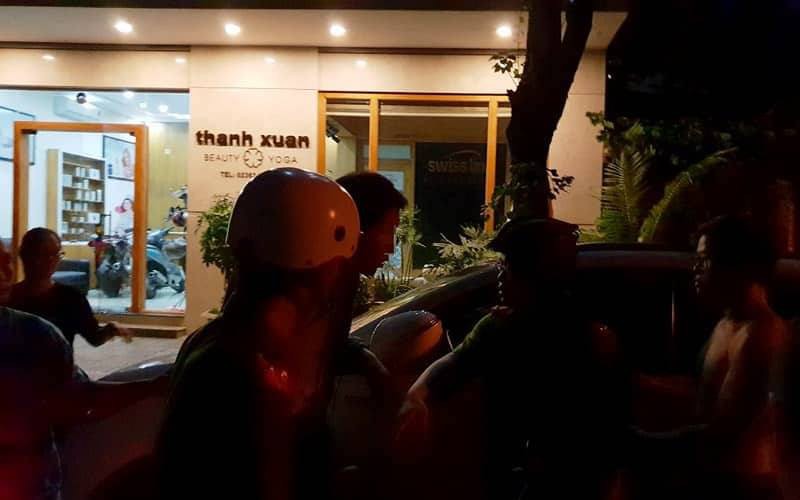 Người đàn ông Hàn Quốc đột nhậpxe ô tô của người dân ở Đà Nẵng lúc nửa đêm - Ảnh 2.