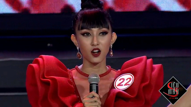 Bật cười trước màn trả lời ứng xử ngô nghê của thí sinh Siêu mẫu Việt Nam - Ảnh 5. Bật cười trước màn trả lời ứng xử ngô nghê của thí sinh Siêu mẫu Việt Nam 4