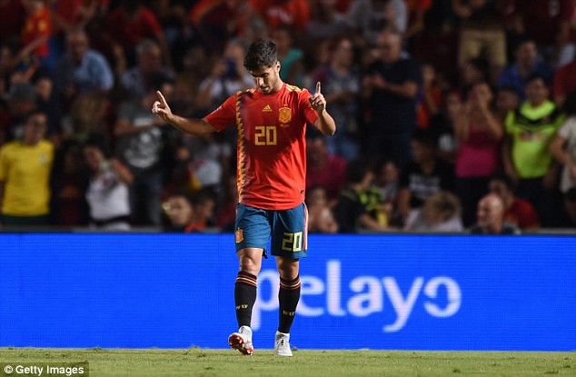 Á quân World Cup 2018 nhận thất bại không tưởng trước Tây Ban Nha - Ảnh 5.