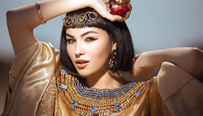 Chuyện chưa kể về Cleopatra: Sẵn sàng 'hòa tan' 16,7 triệu đô chỉ vì 1 trò cá cược 5