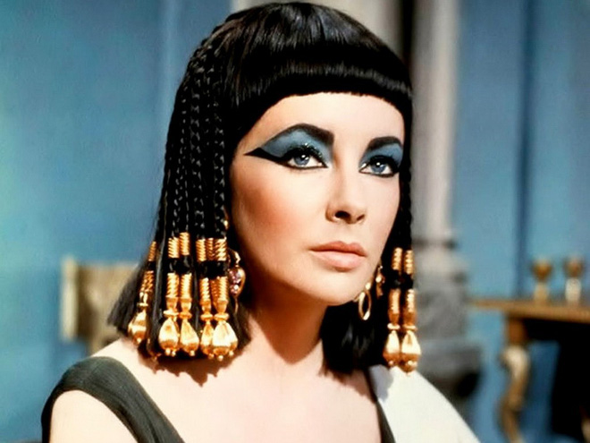 Chuyện chưa kể về Cleopatra: Sẵn sàng 'hòa tan' 16,7 triệu đô chỉ vì 1 trò cá cược 6