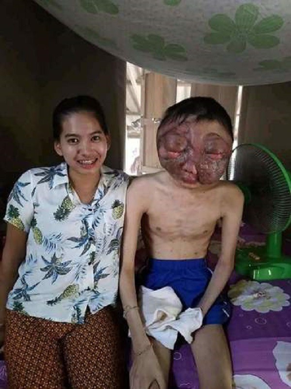 Yêu nhau lúc ngọt bùi nhưng không buông tay ngày giông bão - câu chuyện nóng MXH về tình yêu khiến triệu triệu trái tim rơi lệ - Ảnh 6. Yêu nhau lúc ngọt bùi nhưng không buông tay ngày giông bão - câu chuyện nóng MXH về tình yêu khiến triệu triệu trái tim rơi lệ 6