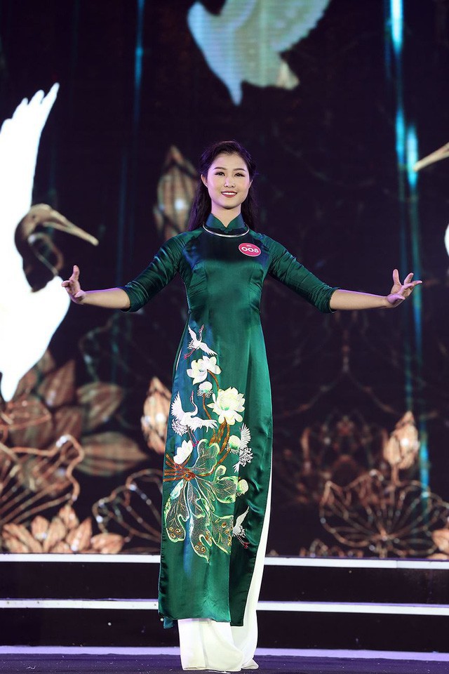 Những điều thú vị của dàn thí sinh lọt vào chung kết Hoa hậu Việt Nam 2018: Người eo nhỏ hơn cả Ngọc Trinh, người đỗ thạc sĩ tại Anh - Ảnh 1.