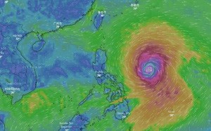 Chuyên gia khí tượng chỉ các điểm nguy hiểm mà siêu bão Mangkhut có thể gây ra 3 Chuyên gia khí tượng chỉ các điểm nguy hiểm mà siêu bão Mangkhut có thể gây ra 3