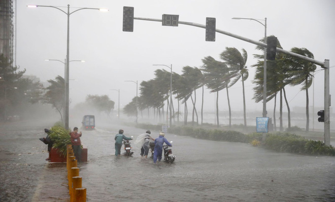 Cảnh tượng 'như ngày tận thế' của siêu bão Mangkhut khi càn quét qua Philippines 2