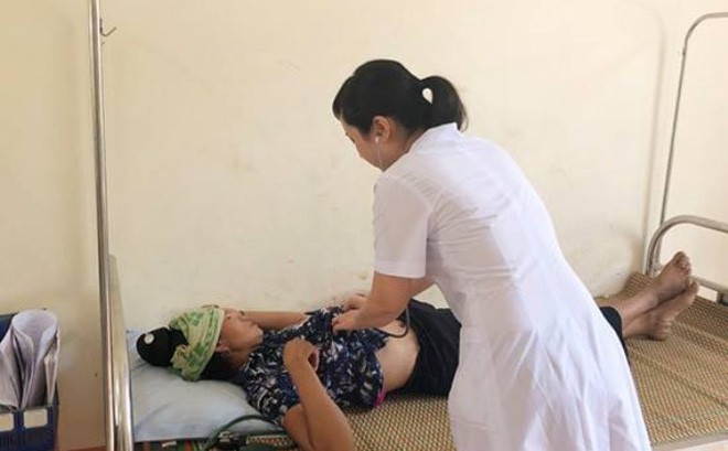 Vụ cả gia đình nghi ngộ độc ở Đà Nẵng: Mẹ chết sau 2 giờ điều trị, bé 3 tuổi tử vong trước khi nhập viện - Ảnh 3.