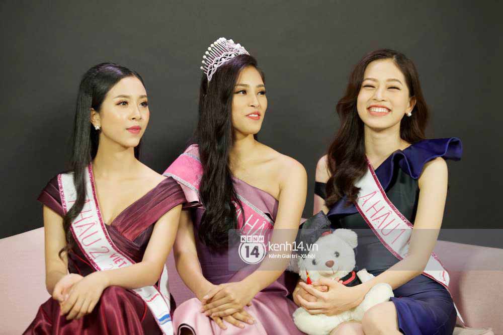 Tân Hoa hậu Việt Nam 2018 Trần Tiểu Vy thẳng thắn trả lời về bảng điểm không đẹp - Ảnh 3. Tân Hoa hậu Việt Nam 2018 Trần Tiểu Vy thẳng thắn trả lời về bảng điểm không đẹp 2