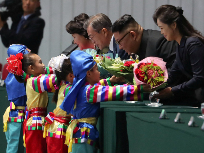 Khoảng khắc đi vào lịch sử: Những sự kiện chưa từng có tiền lệ trong chuyến thăm Triều Tiên - Ảnh 16.