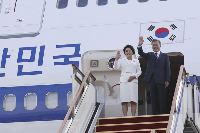 Khoảng khắc đi vào lịch sử: Những sự kiện chưa từng có tiền lệ trong chuyến thăm Triều Tiên - Ảnh 1.