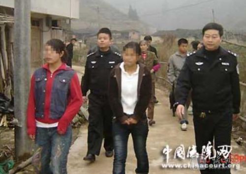 Vụ án buôn người chấn động Trung Quốc một thời: Khi nạn nhân 18 tuổi tương kế tựu kế lừa bán cả kẻ định bán mình - Ảnh 3.