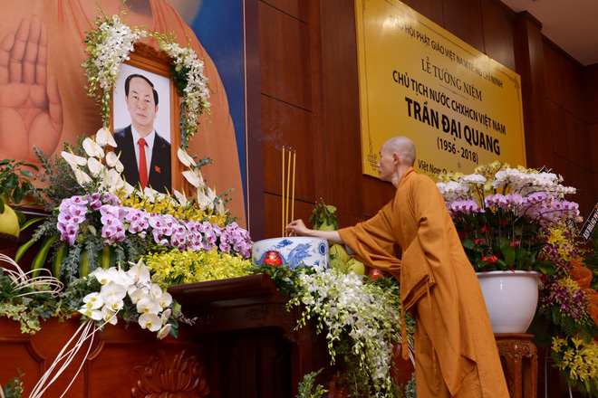 Tăng ni, phật tử TP HCM cầu nguyện, tưởng niệm Chủ tịch nước Trần Đại Quang - Ảnh 8.