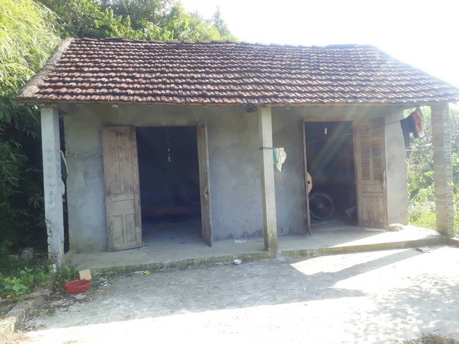 Vụ bé gái 10 tuổi bị cứa cổ: Cháu bé bị bố sát hại vì khúc mắc trong lúc xin đi tập văn nghệ Trung thu - Ảnh 1. Vụ bé gái 10 tuổi bị cứa cổ: Cháu bé bị bố sát hại vì khúc mắc trong lúc xin đi tập văn nghệ Trung thu 1