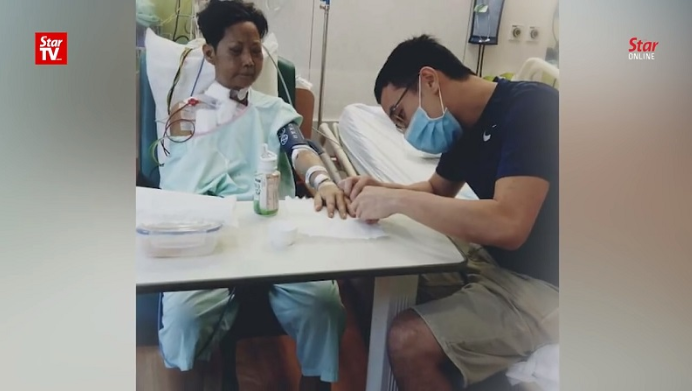 Malaysia: Cảm động thanh niên hiến 2/3 lá gan cho cô giáo đã từng đánh mình - Ảnh 3. Malaysia: Cảm động thanh niên hiến 2/3 lá gan cho cô giáo đã từng đánh mình 3