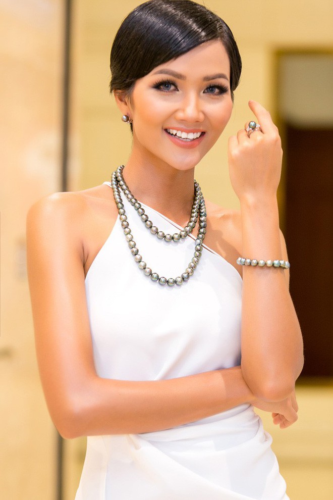 Sao Vbiz cũng khác một trời một vực lúc sinh viên và khi đã là những idol được săn đón - Ảnh 6. Sao Vbiz cũng khác 'một trời một vực' lúc sinh viên và khi đã là những idol được săn đón 6
