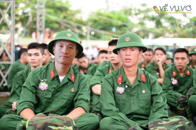 Hà Đức Chinh cạn lời với bộ ảnh chế nghề nghiệp của cầu thủ U23 Việt Nam - Ảnh 5.