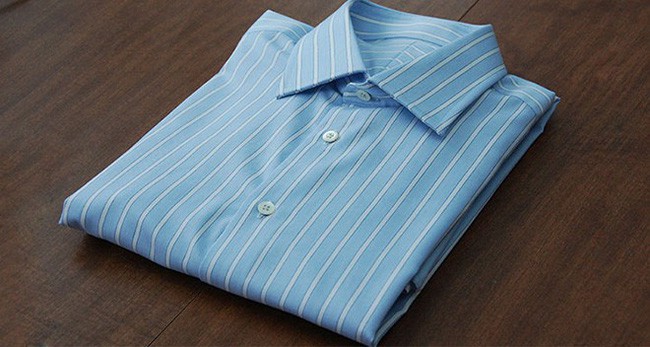 Đến nhà đồng nghiệp liên hoan, bất ngờ phát hiện quần đùi của chồng trong tủ quần áo và đòn cao tay của người vợ - Ảnh 1. Đến nhà đồng nghiệp liên hoan, bất ngờ phát hiện quần đùi của chồng trong tủ quần áo và đòn cao tay của người vợ 1