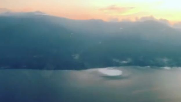 Phi công Indonesia kể lại phút cất cánh ngay khi động đất/sóng thần ập tới 1