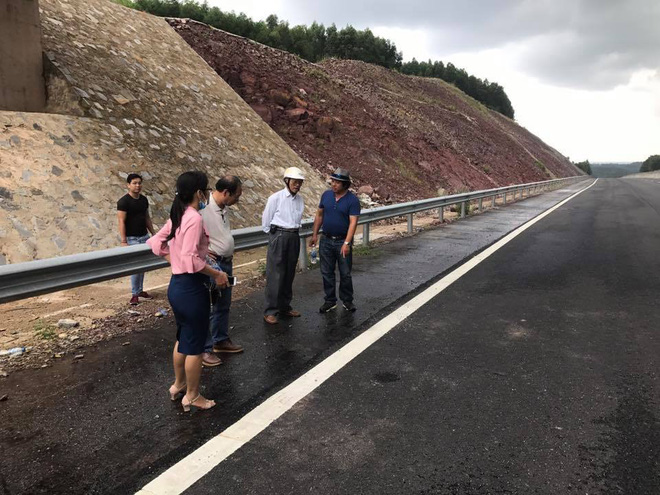 Hội Khoa học Cầu đường Đà Nẵng: Hư hỏng trên cao tốc 34 nghìn tỉ là hư hỏng nhỏ - Ảnh 1. Hội Khoa học Cầu đường Đà Nẵng: 'Hư hỏng trên cao tốc 34 nghìn tỉ là hư hỏng nhỏ' 1