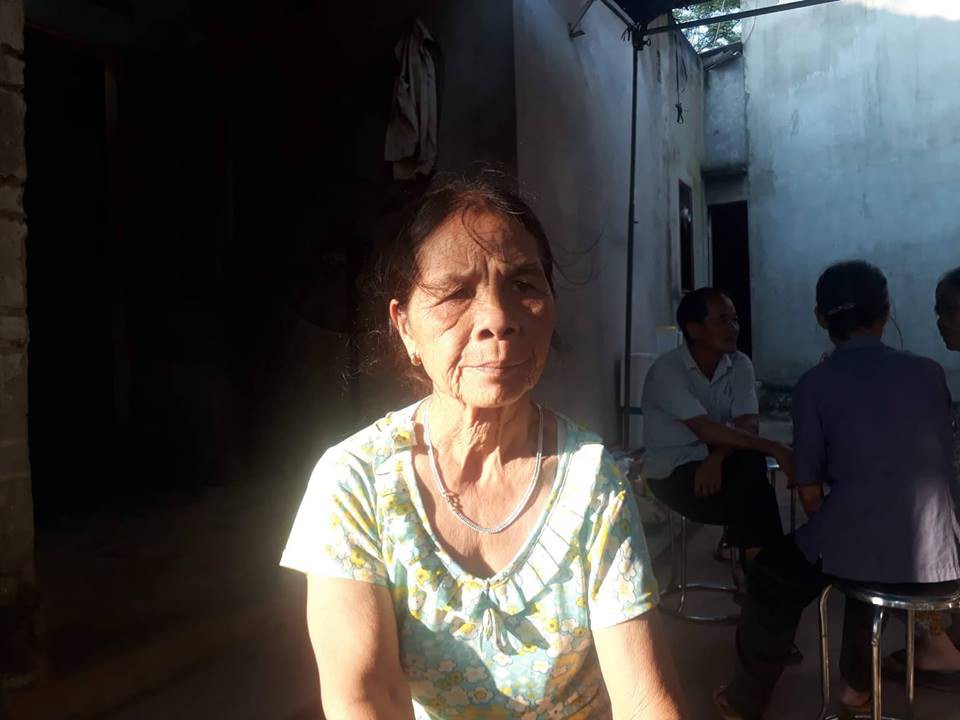 Một tháng sau vụ cháy Đê La Thành: Em bé sinh non của đôi vợ chồng tử vong đã xuất viện, trở về nhà - Ảnh 4. Một tháng sau vụ cháy Đê La Thành: Em bé sinh non của đôi vợ chồng tử vong đã xuất viện, trở về nhà 4
